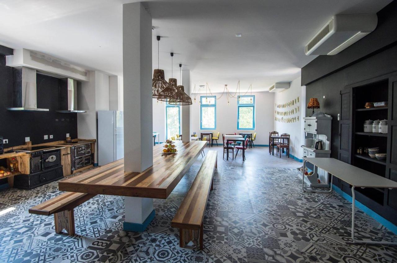 Des Arts Hostel Amarante Εξωτερικό φωτογραφία